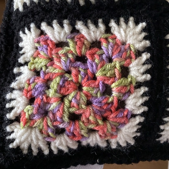 Hand crafted! Boho Granny square crochet retro cushion! Colourful 17”x17” - Picture 6 of 17